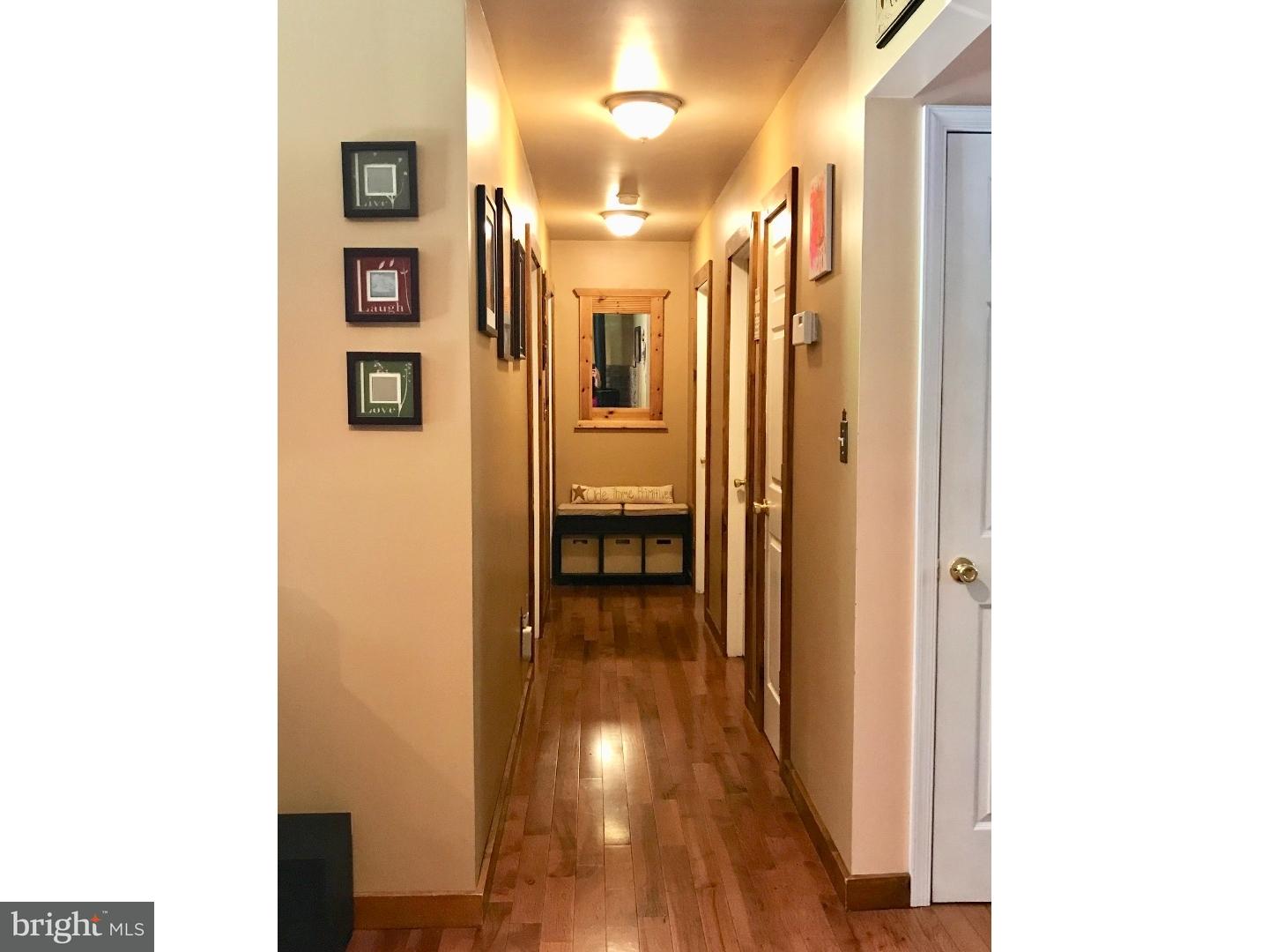 4501 Bernard Road Newfield, NJ 08344 - Photo 9 of 25 Hallway
