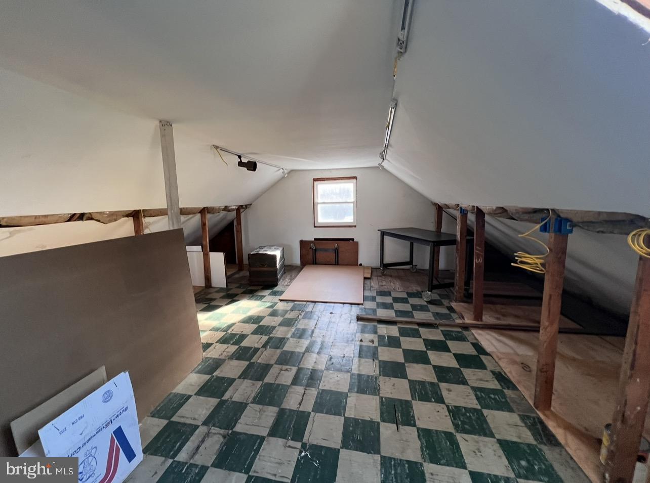 13 Beach Road Glen Burnie, MD 21060 - Photo 11 of 20 a black and white checkered floor