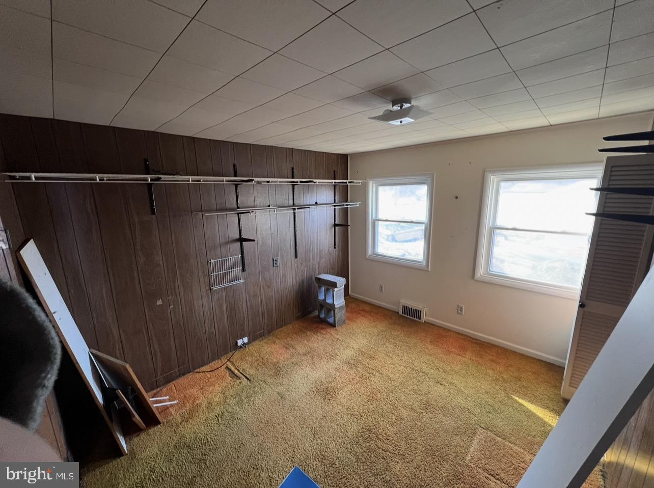 13 Beach Road Glen Burnie, MD 21060 - Photo 10 of 20 a view of an empty room with a window
