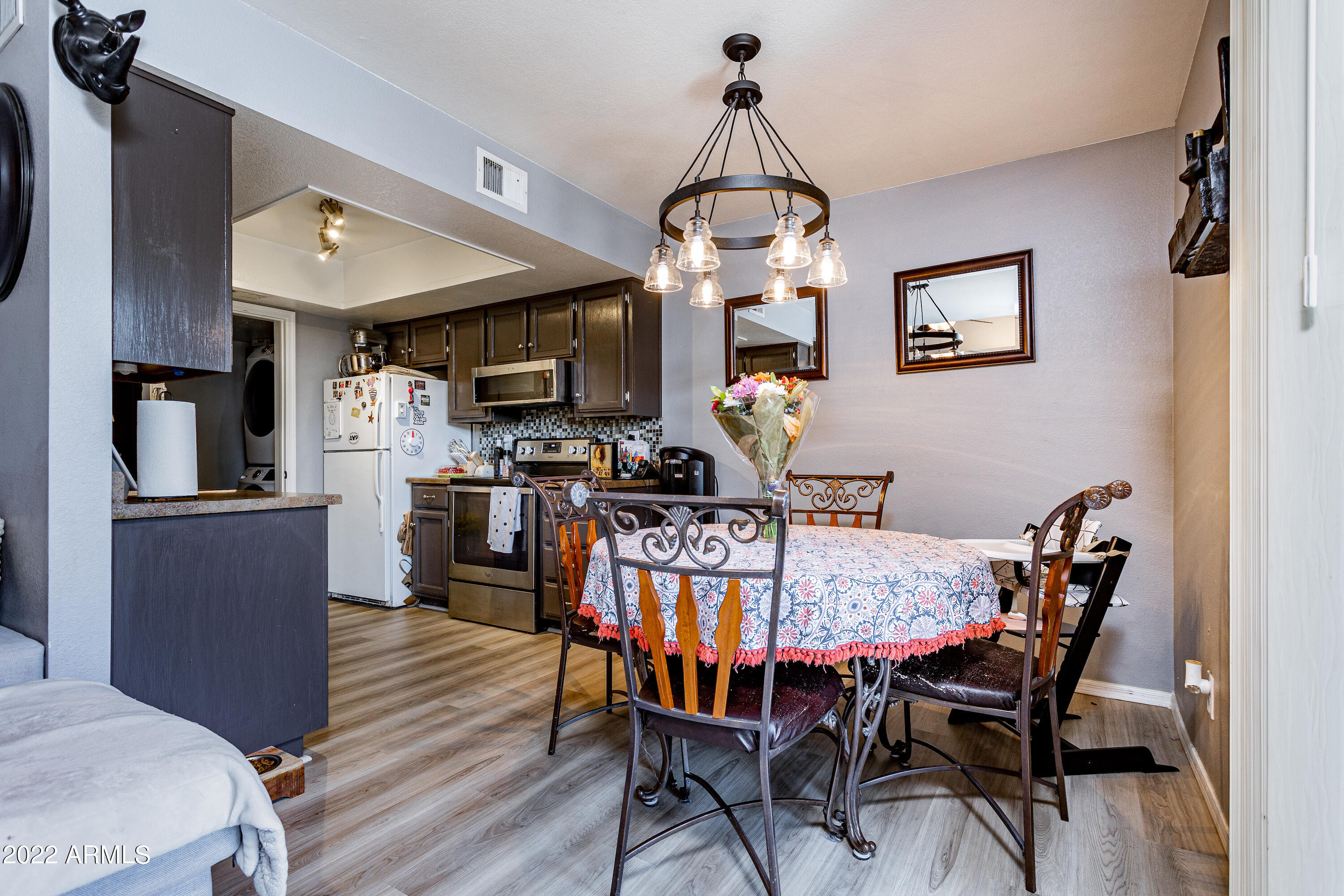 222 West Brown Road, Unit 61 Mesa, AZ 85201 - Photo 4 of 18 005