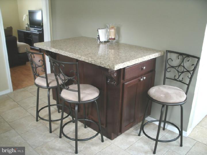 218 Countiss Avenue Lindenwold, NJ 08021 - Photo 23 of 24 Kitchen