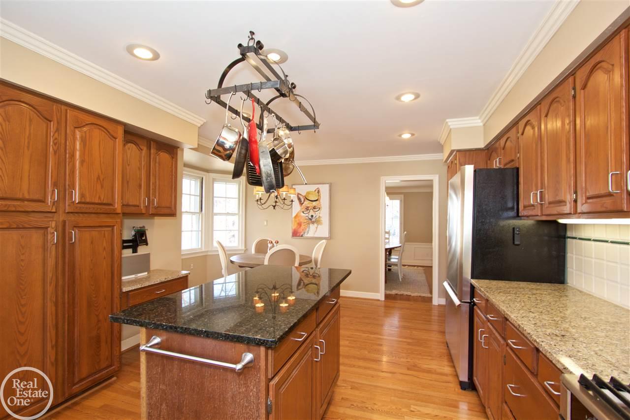 1147 Harvard Road Grosse Pointe Park, MI 48230 - Photo 25 of 48