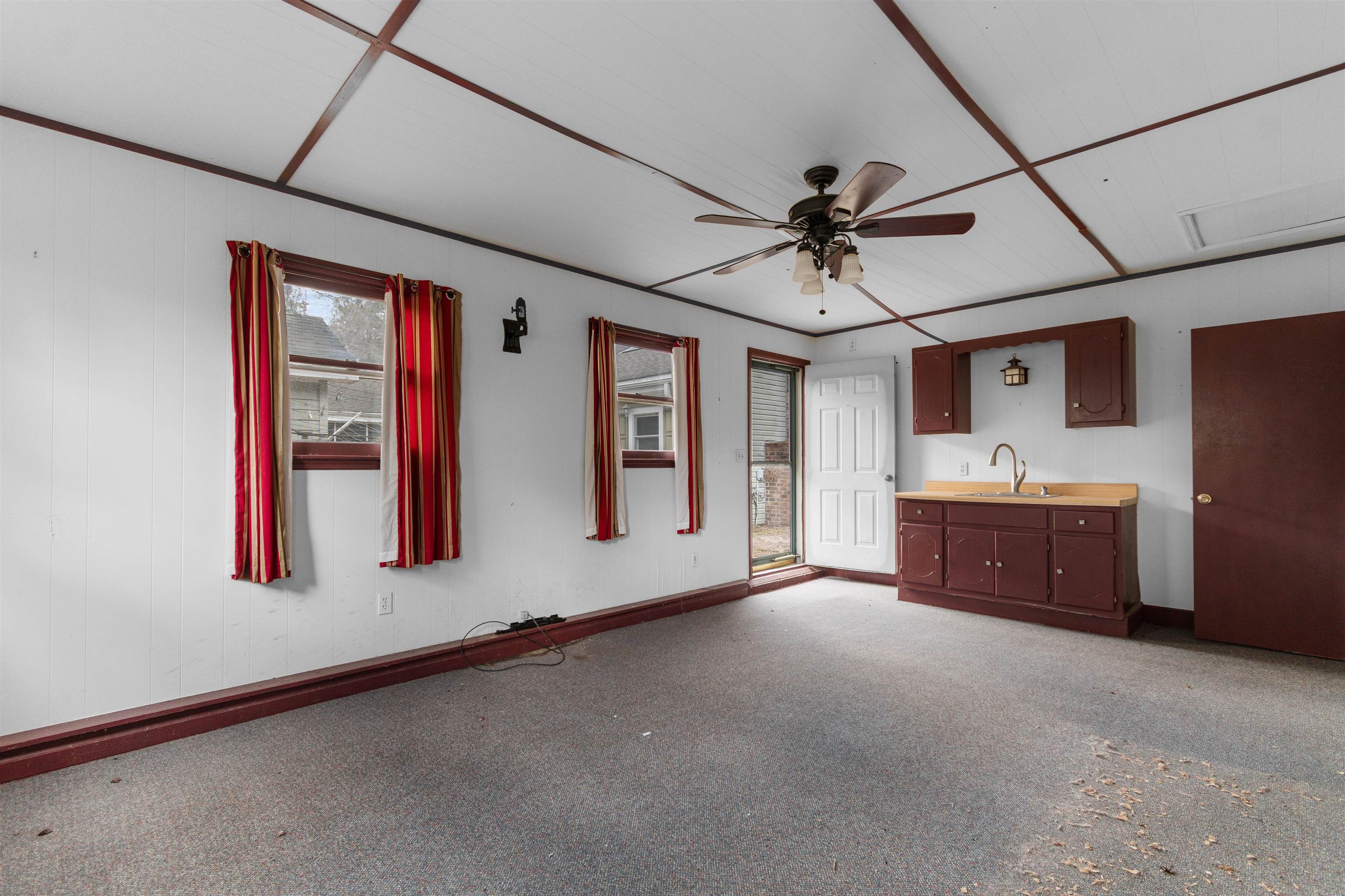 402 Wilkinson Street Georgetown, SC 29440 - Photo 29 of 47