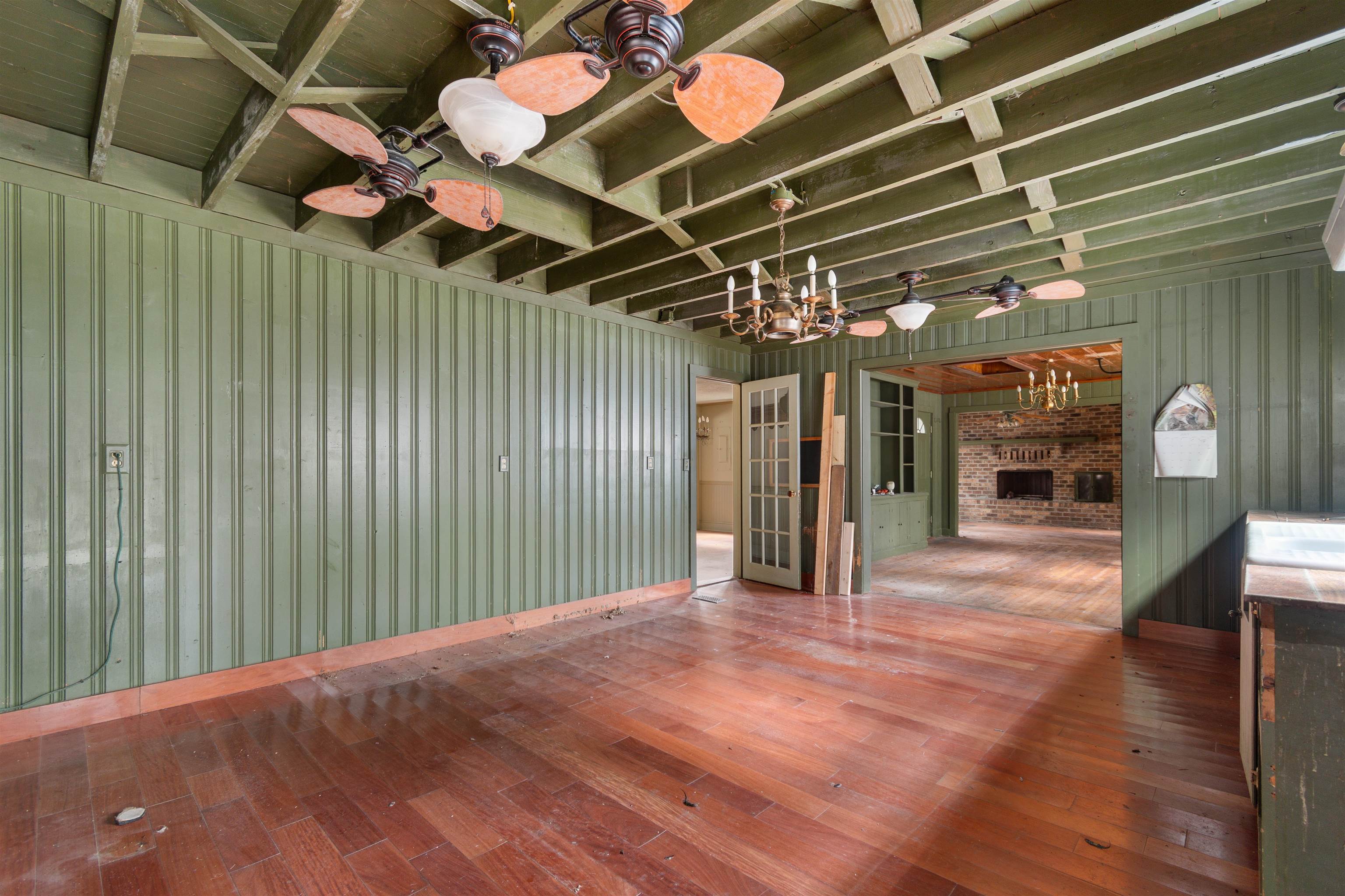 402 Wilkinson Street Georgetown, SC 29440 - Photo 4 of 47