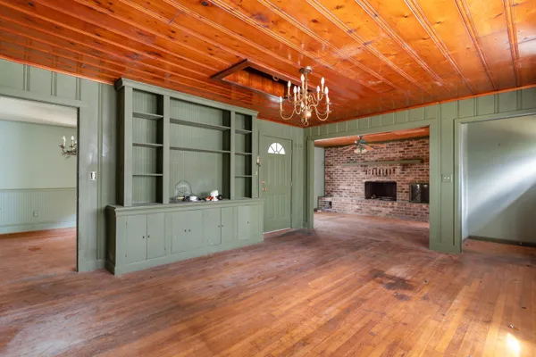 $625,000 | 402 Wilkinson Street, Georgetown, SC 29440