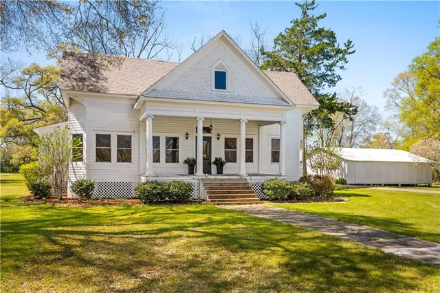 $429,000 | 12456 Highway 165, Glenmora, LA 71433