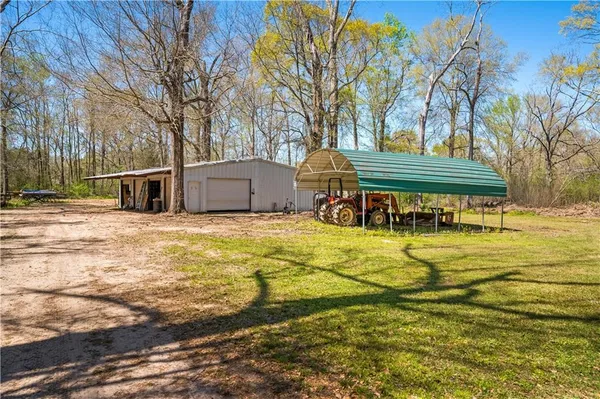$395,000 | 12456 Highway 165, Glenmora, LA 71433