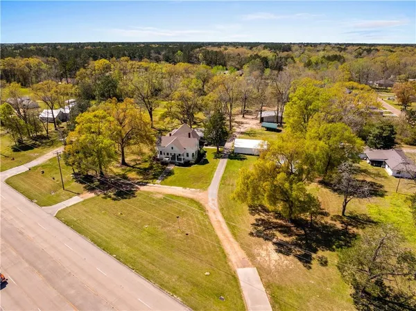 $395,000 | 12456 Highway 165, Glenmora, LA 71433