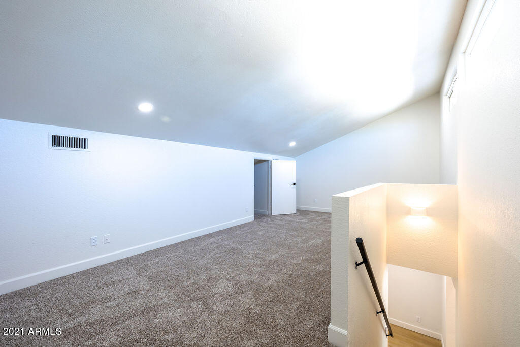 608 East Deepdale Road Phoenix, AZ 85022 - Photo 30 of 76 608EDeepdaleRd-72