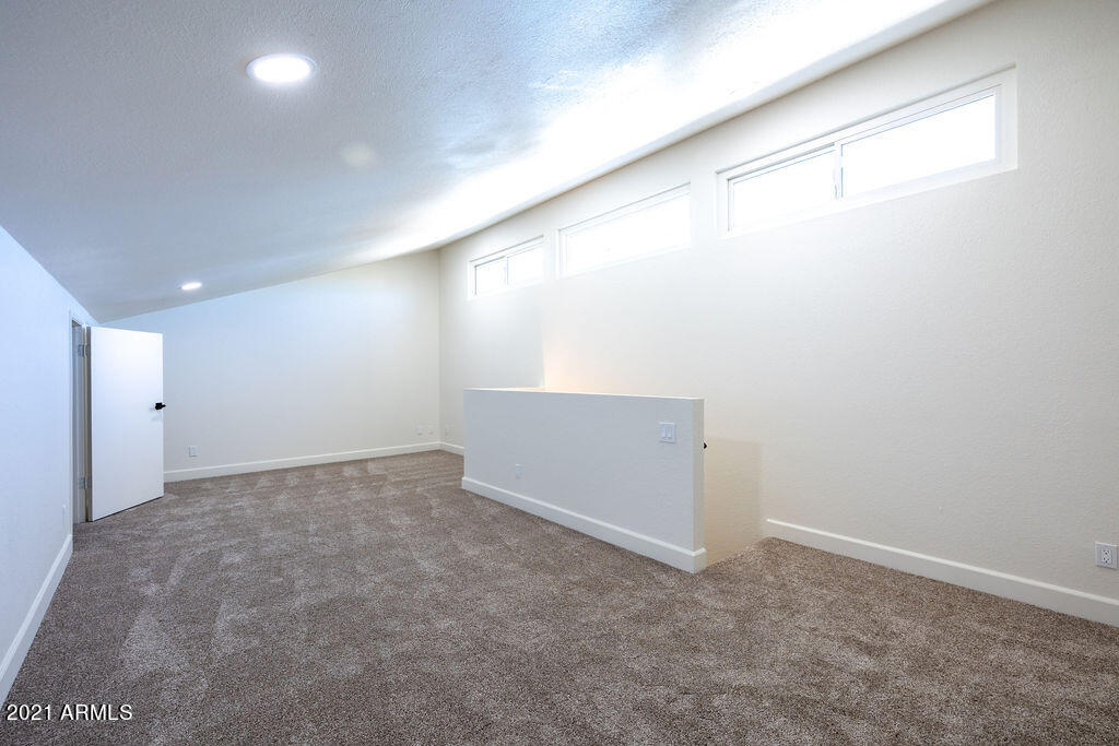 608 East Deepdale Road Phoenix, AZ 85022 - Photo 31 of 76 608EDeepdaleRd-73