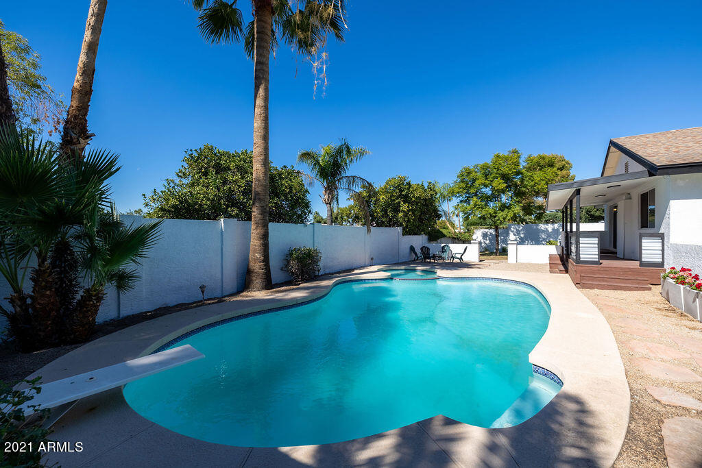 608 East Deepdale Road Phoenix, AZ 85022 - Photo 44 of 76 608EDeepdaleRd-37