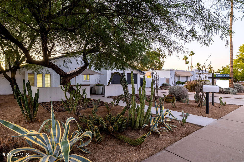 608 East Deepdale Road Phoenix, AZ 85022 - Photo 73 of 76 608EDeepdaleRd-90