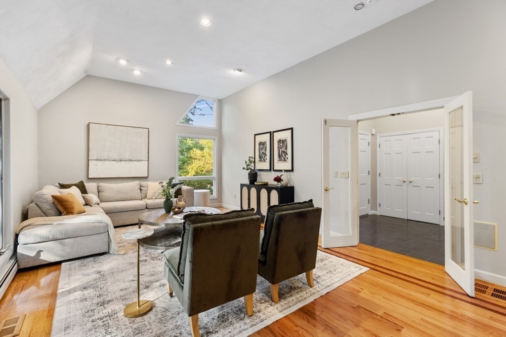 16 Bluejay Road Lynnfield, MA 01940 - Photo 8 of 41 Gallery Image 8