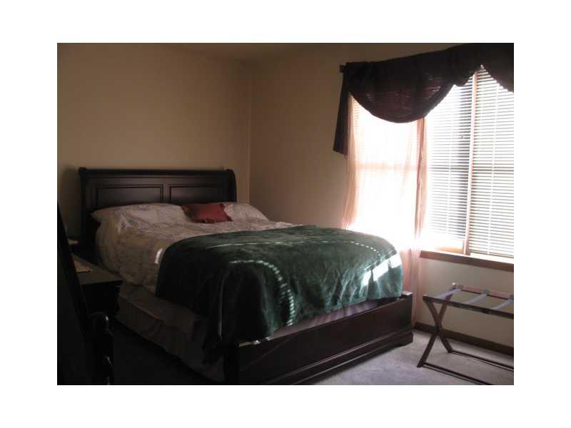 528 Edgeview Road Lower Burrell, PA 15068 - Photo 14 of 20 Bedroom.
