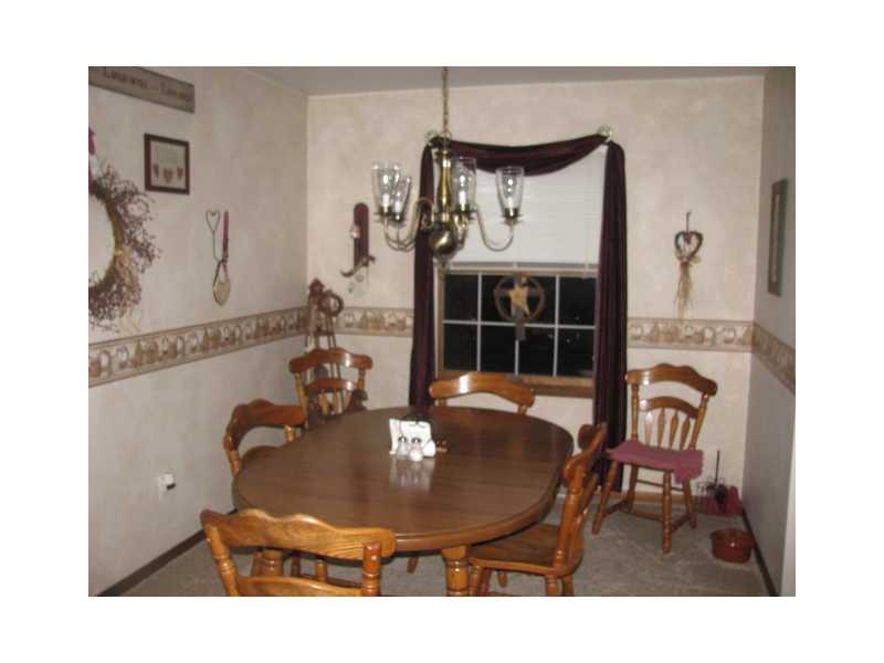528 Edgeview Road Lower Burrell, PA 15068 - Photo 9 of 20 Dining Room.
