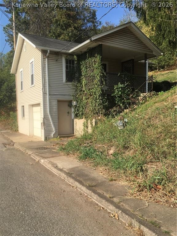 6108 Charleston Road Bancroft, WV 25011 - Photo 2 of 23 Gallery Image 2