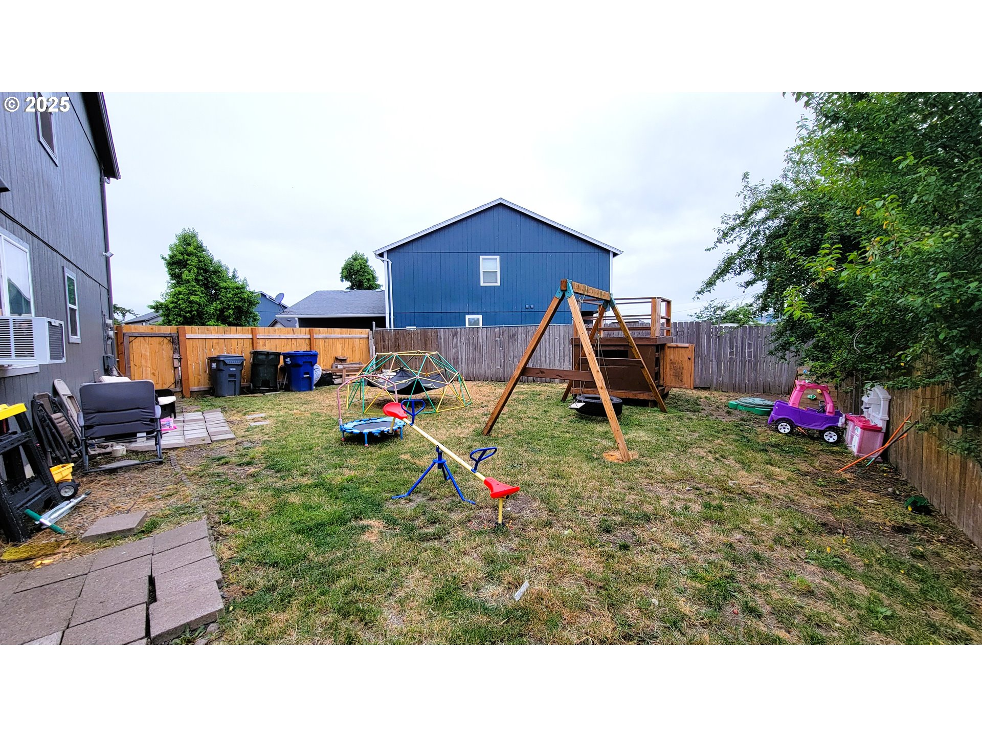 205-207 South 47th Street Springfield, OR 97478 - Photo 14 of 15 Backyard
