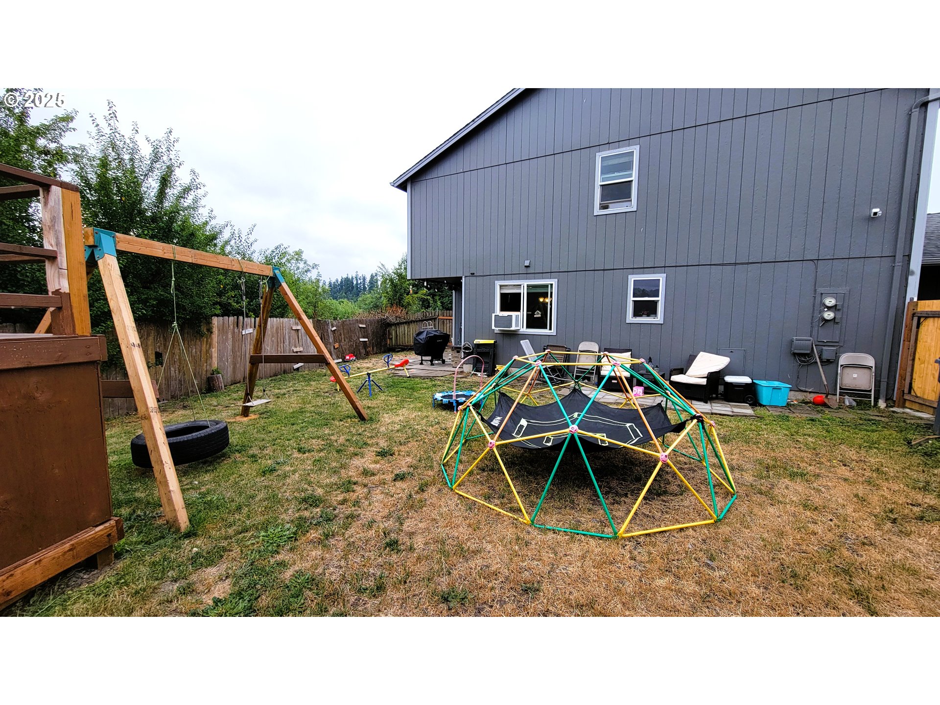 205-207 South 47th Street Springfield, OR 97478 - Photo 15 of 15 Backyard