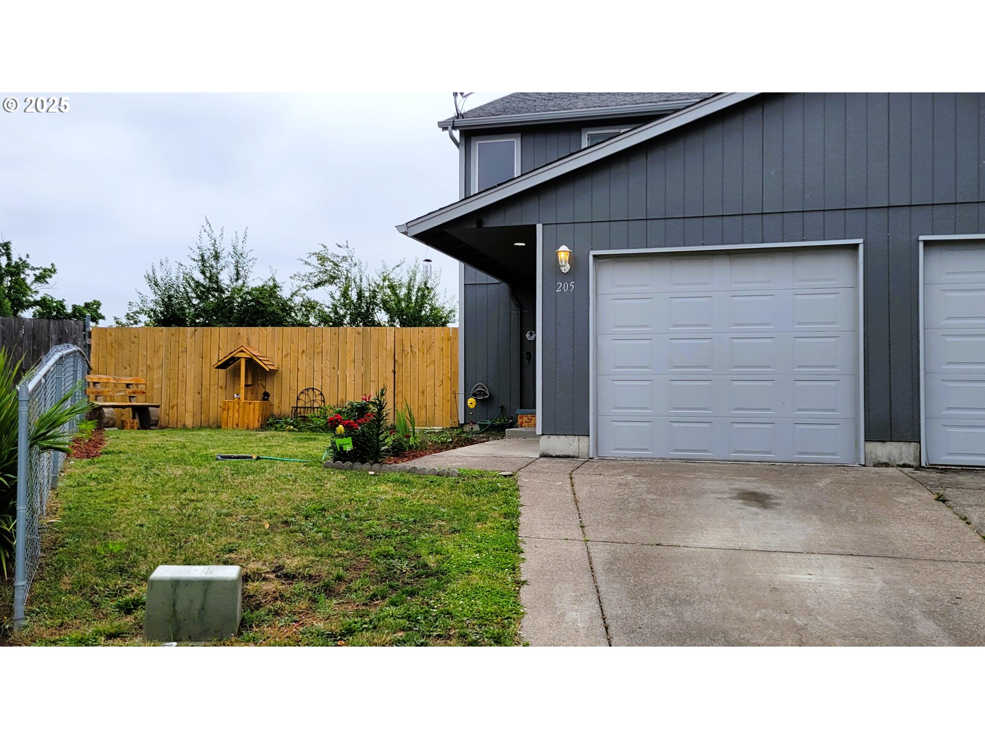 205-207 South 47th Street Springfield, OR 97478 - Photo 3 of 15 Gallery Image 3