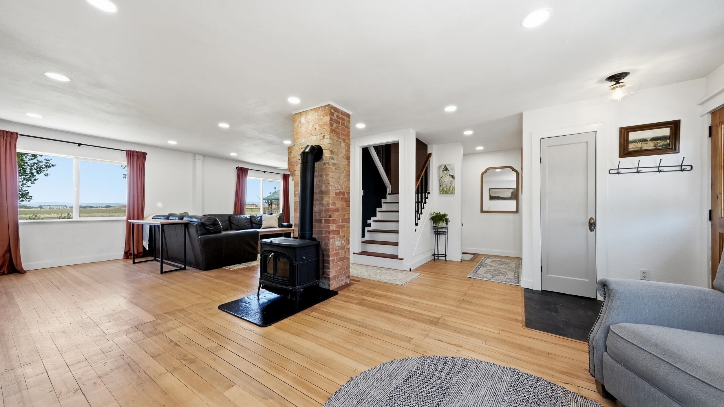 1452 P Road Loma, CO 81524 - Photo 5 of 41 Gallery Image 5