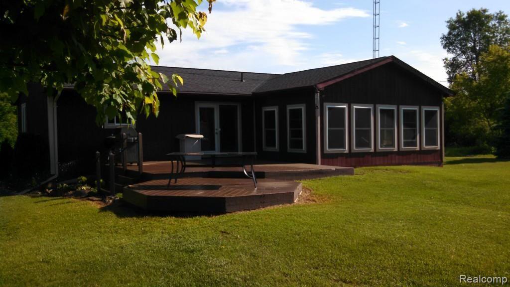 19205 Williamsville Road Gregory, MI 48137 - Photo 2 of 11 IMG_20140606_094129_739.jpg