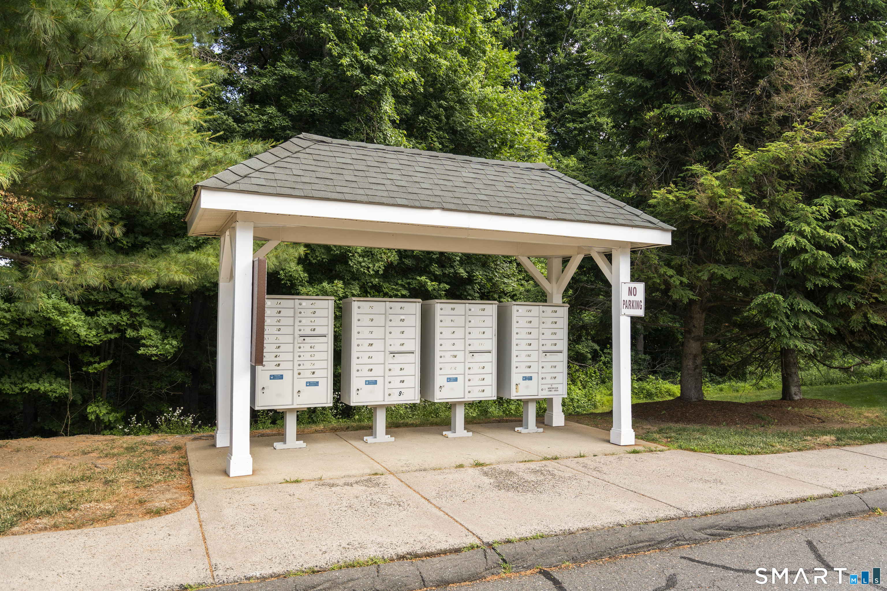 15 Reggie Way, Unit A Broad Brook, CT 06016 - Photo 35 of 36