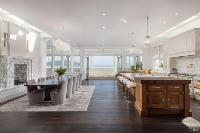 $28,000,000 | 201 Bridgeway, Sausalito, CA 94965
