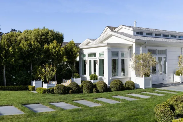 $28,000,000 | 201 Bridgeway, Sausalito, CA 94965