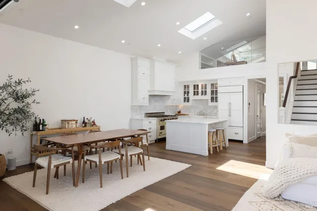 $28,000,000 | 201 Bridgeway, Sausalito, CA 94965