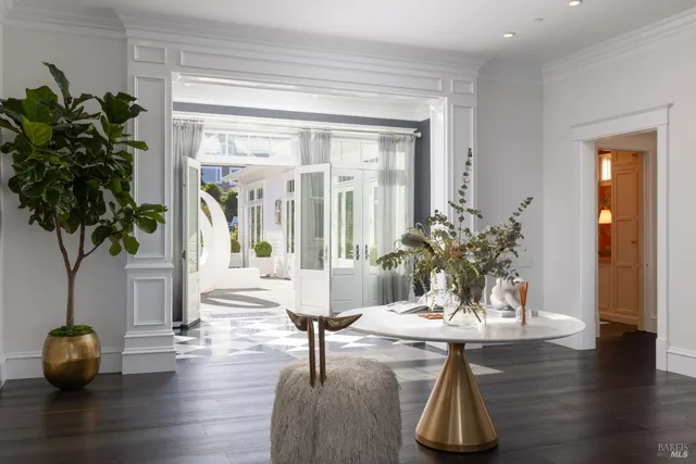 $28,000,000 | 201 Bridgeway, Sausalito, CA 94965