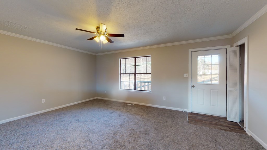 345 Ware Road Grantville, GA 30220 - Photo 7 of 27 Gallery Image 7
