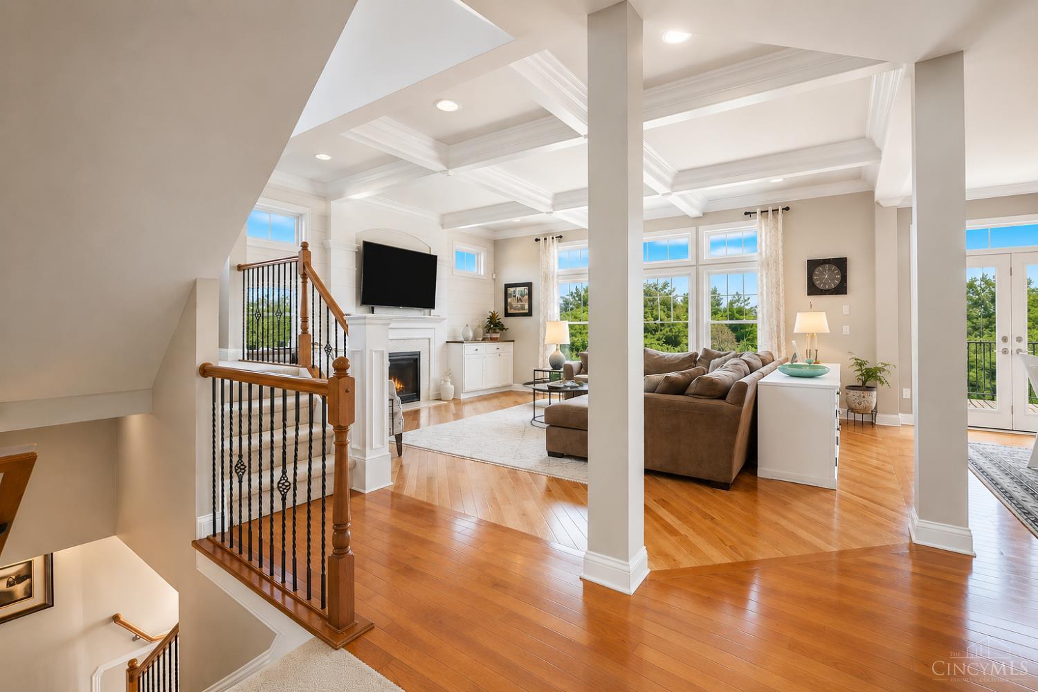 2325 Estate Ridge Drive Cincinnati, OH 45244 - Photo 13 of 73