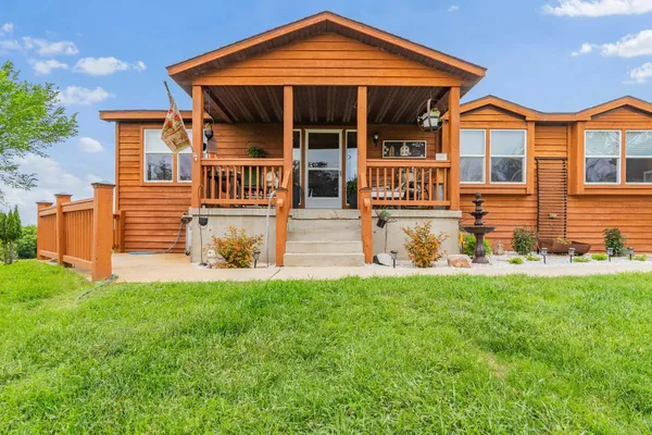 $496,000 | 6580 Tower Road Southwest, Kensington, MN 56343