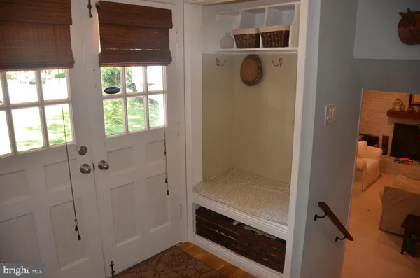 $5,000 | 8705 Yardley Drive, Alexandria, VA 22308