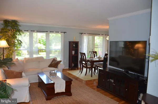 $5,000 | 8705 Yardley Drive, Alexandria, VA 22308