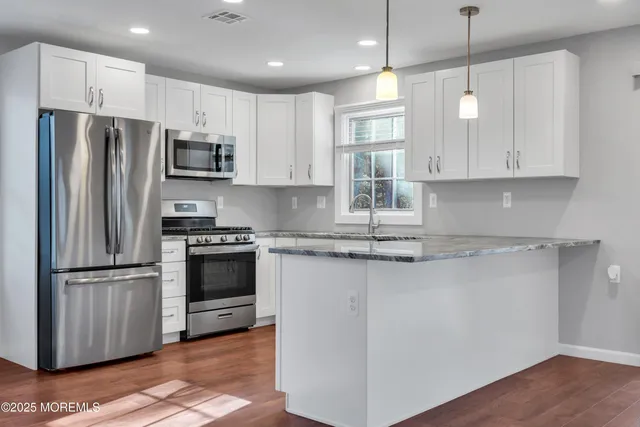 $529,900 | 120 Everest Drive South, Brick, NJ 08724