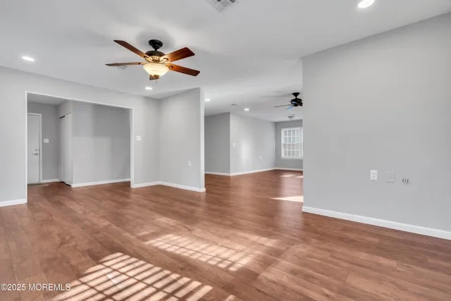 $529,900 | 120 Everest Drive South, Brick, NJ 08724