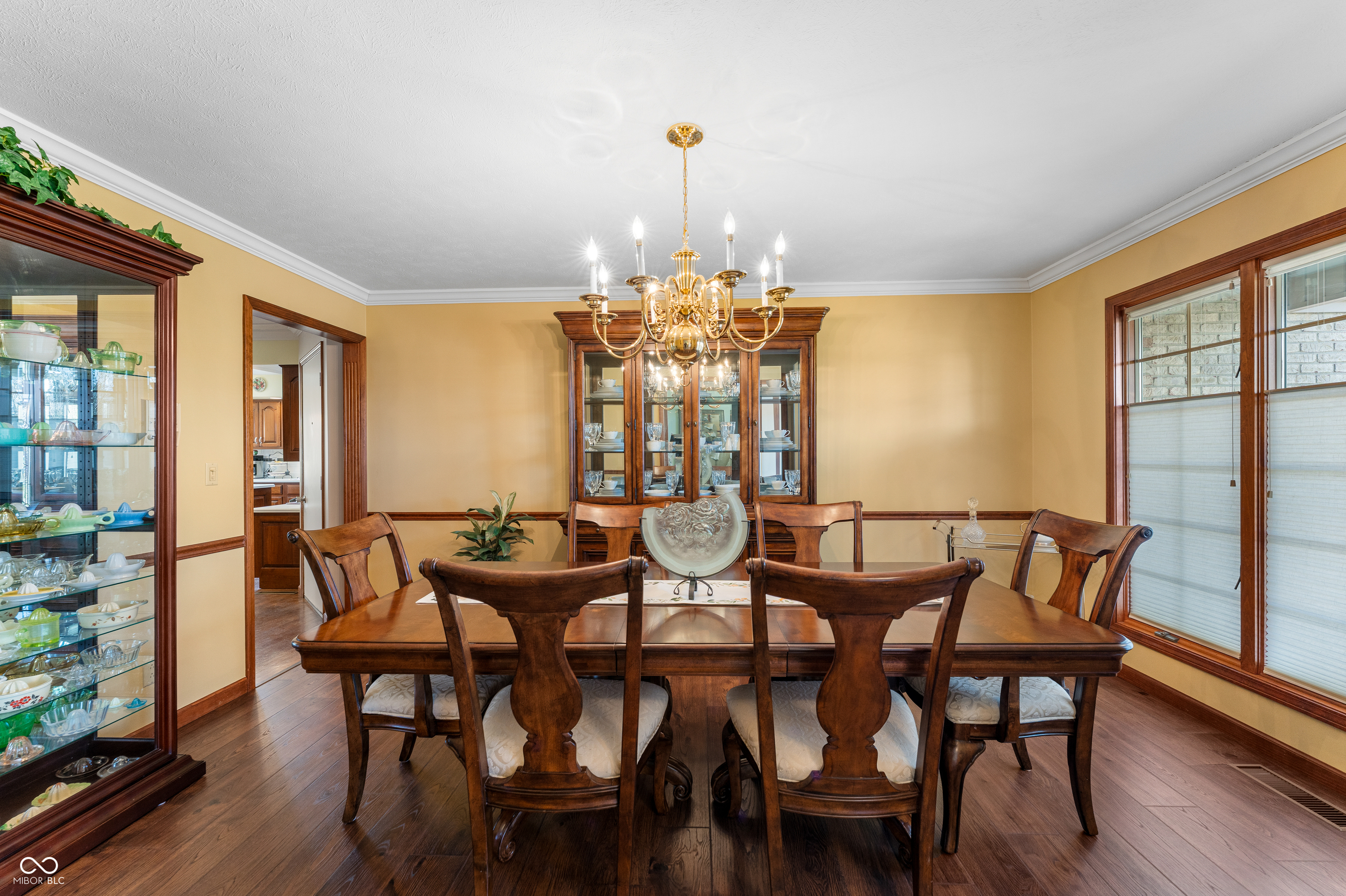 2534 Chestnut Street Columbus, IN 47201 - Photo 11 of 86