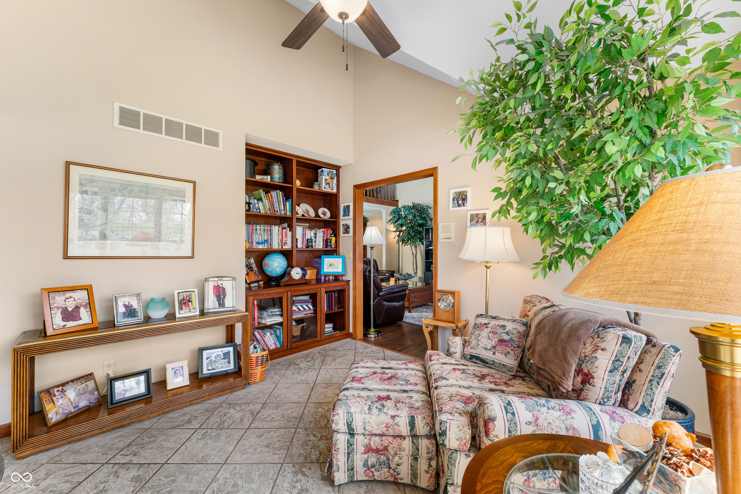 2534 Chestnut Street Columbus, IN 47201 - Photo 27 of 86