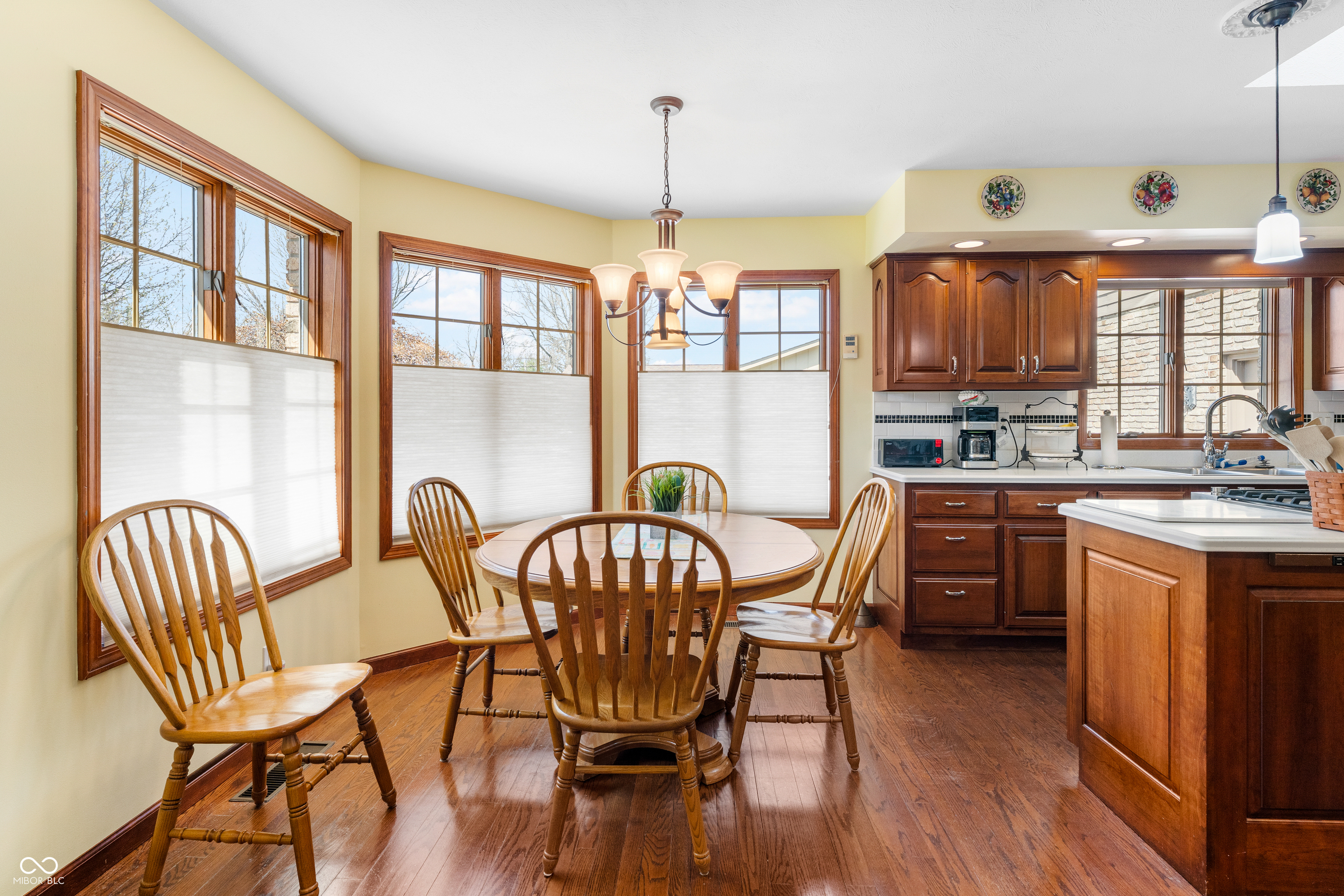 2534 Chestnut Street Columbus, IN 47201 - Photo 28 of 86