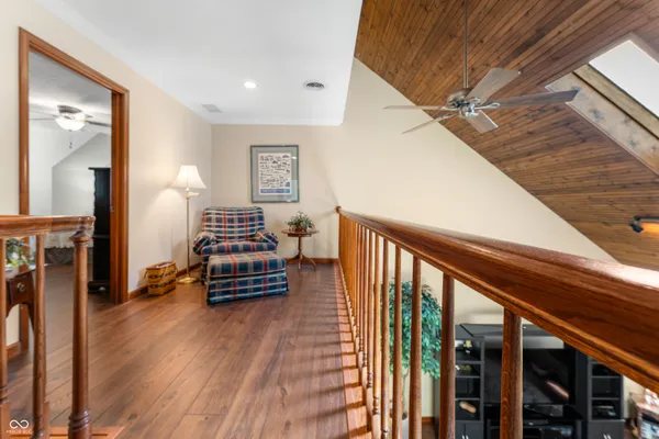 $575,000 | 2534 Chestnut Street, Columbus, IN 47201