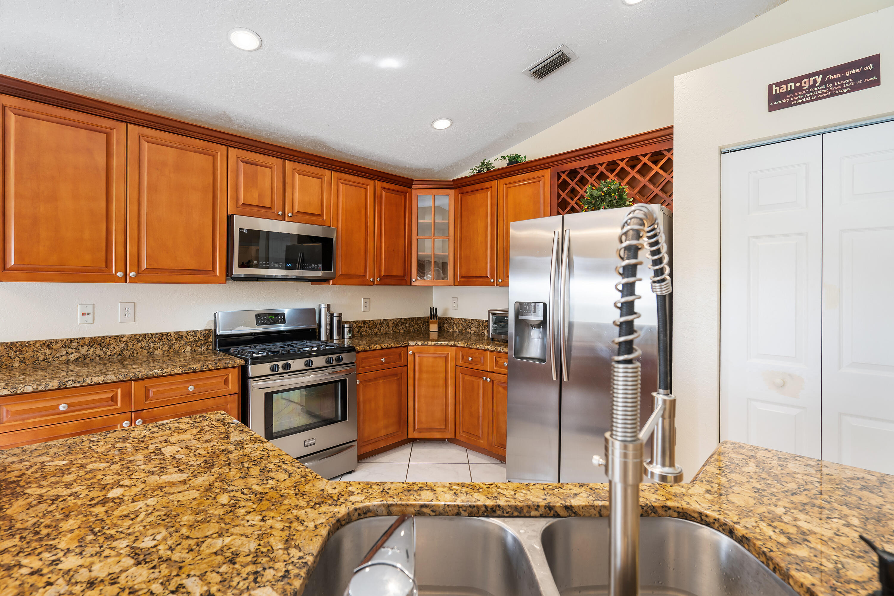 236 Malibu Circle Greenacres, FL 33413 - Photo 10 of 51 Kitchen