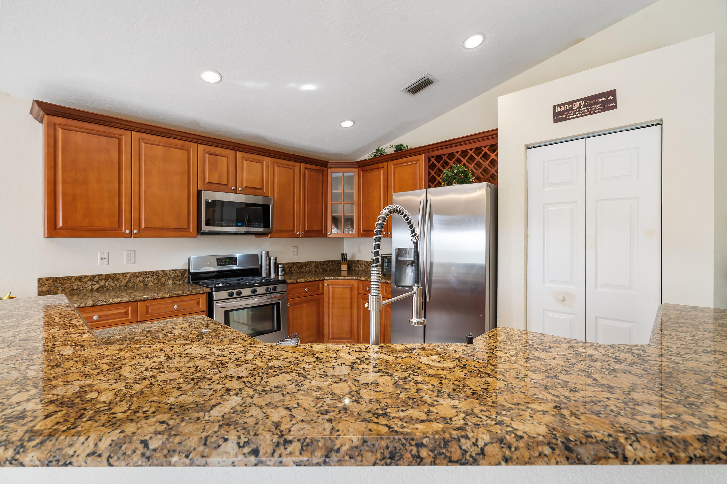 236 Malibu Circle Greenacres, FL 33413 - Photo 11 of 51 Kitchen