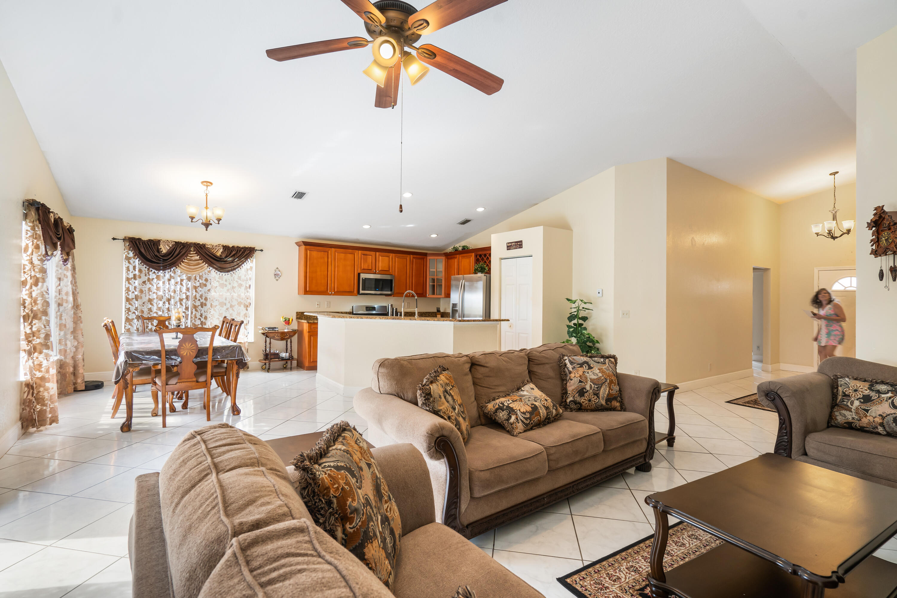 236 Malibu Circle Greenacres, FL 33413 - Photo 14 of 51 Living Room