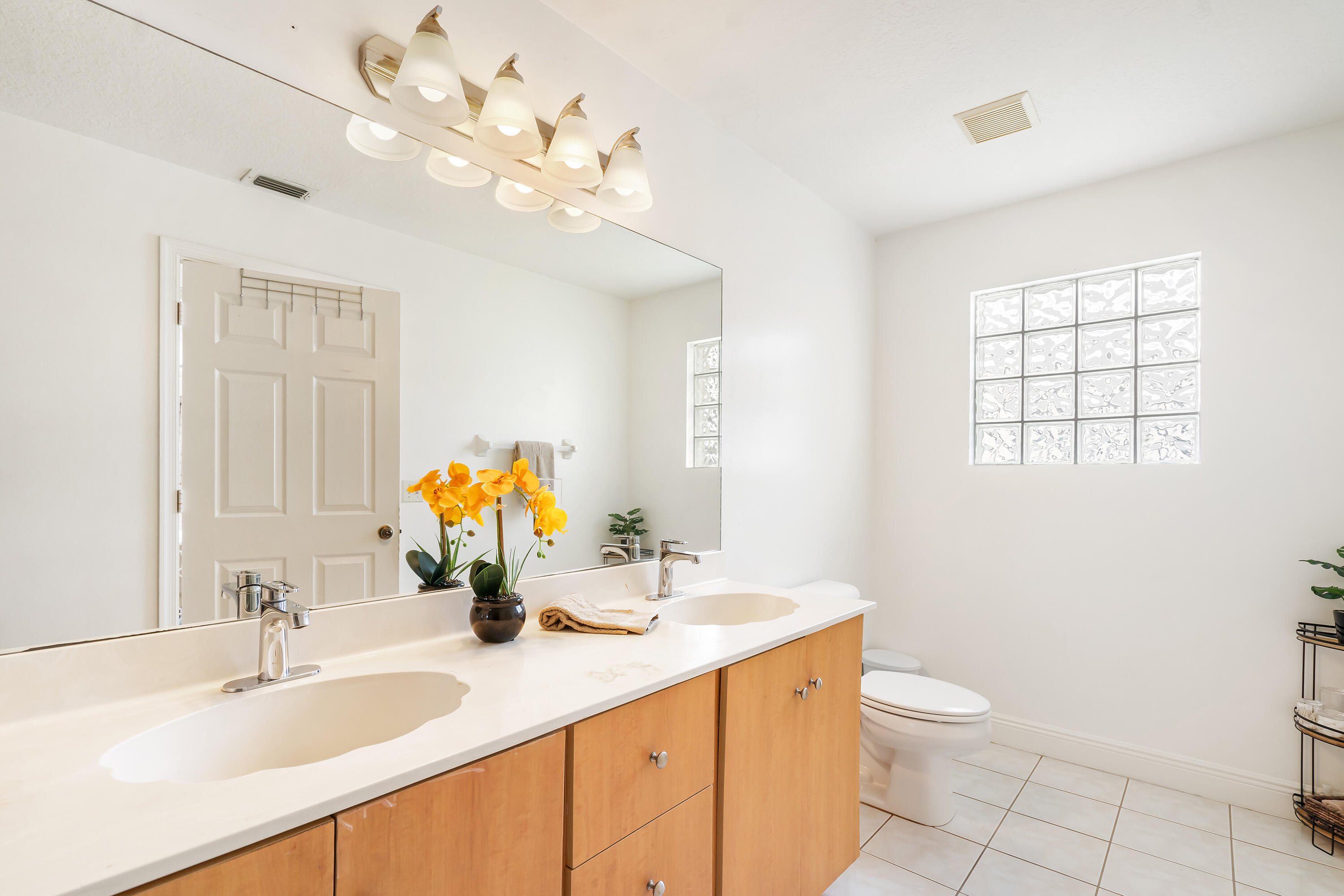 236 Malibu Circle Greenacres, FL 33413 - Photo 18 of 51 Primary Bathroom