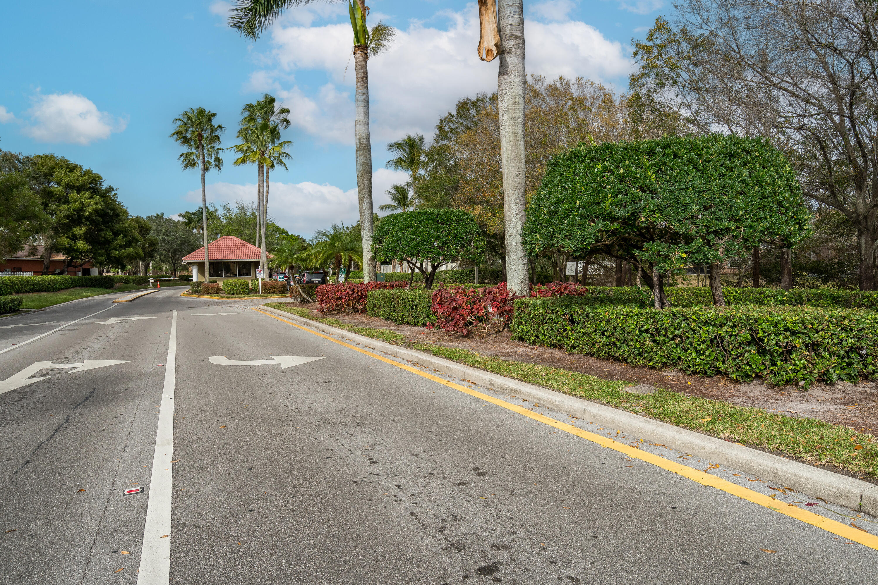 236 Malibu Circle Greenacres, FL 33413 - Photo 38 of 51 236 Malibu a-26