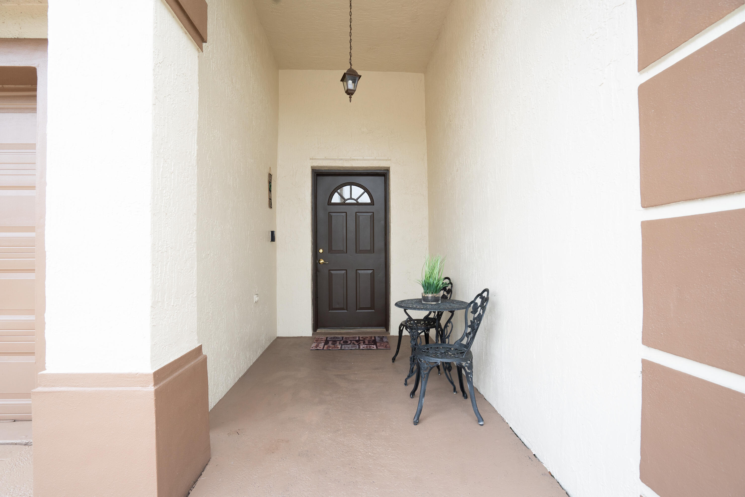 236 Malibu Circle Greenacres, FL 33413 - Photo 5 of 51 Entry