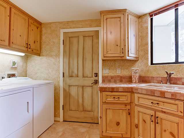 16018 Via Dicha Rancho Santa Fe, CA 92091 - Photo 12 of 25 Gallery Image 12