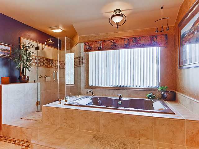 16018 Via Dicha Rancho Santa Fe, CA 92091 - Photo 19 of 25 Gallery Image 19