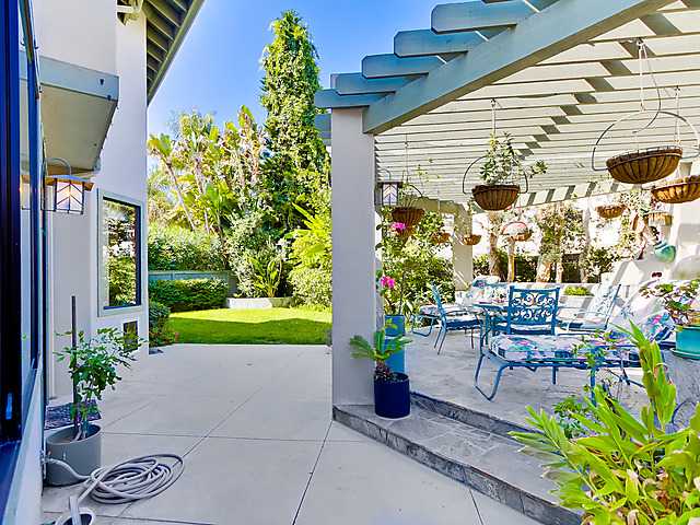 16018 Via Dicha Rancho Santa Fe, CA 92091 - Photo 22 of 25 Gallery Image 22
